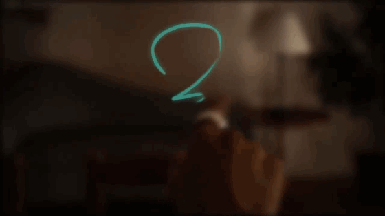 這才是魔戒 用它手指在空中一劃就能打開電視