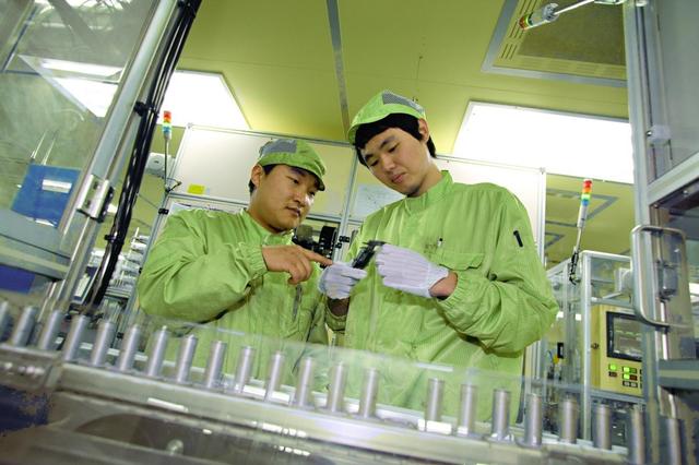 Note 7事件后三星利潤狂跌，但更讓它頭疼的是這件事……