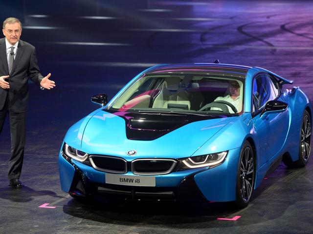 為了追上特斯拉 寶馬拿出4.27億英鎊研發(fā)無(wú)人駕駛