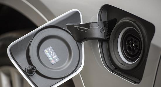 2020年電動汽車在全球汽車市場的份額可達(dá)到3%