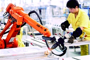 到2020年我國高檔數(shù)控機床和機器人領域人才缺口將達到300萬