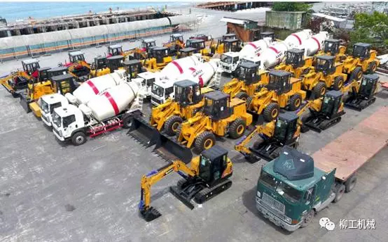 柳工13臺設(shè)備