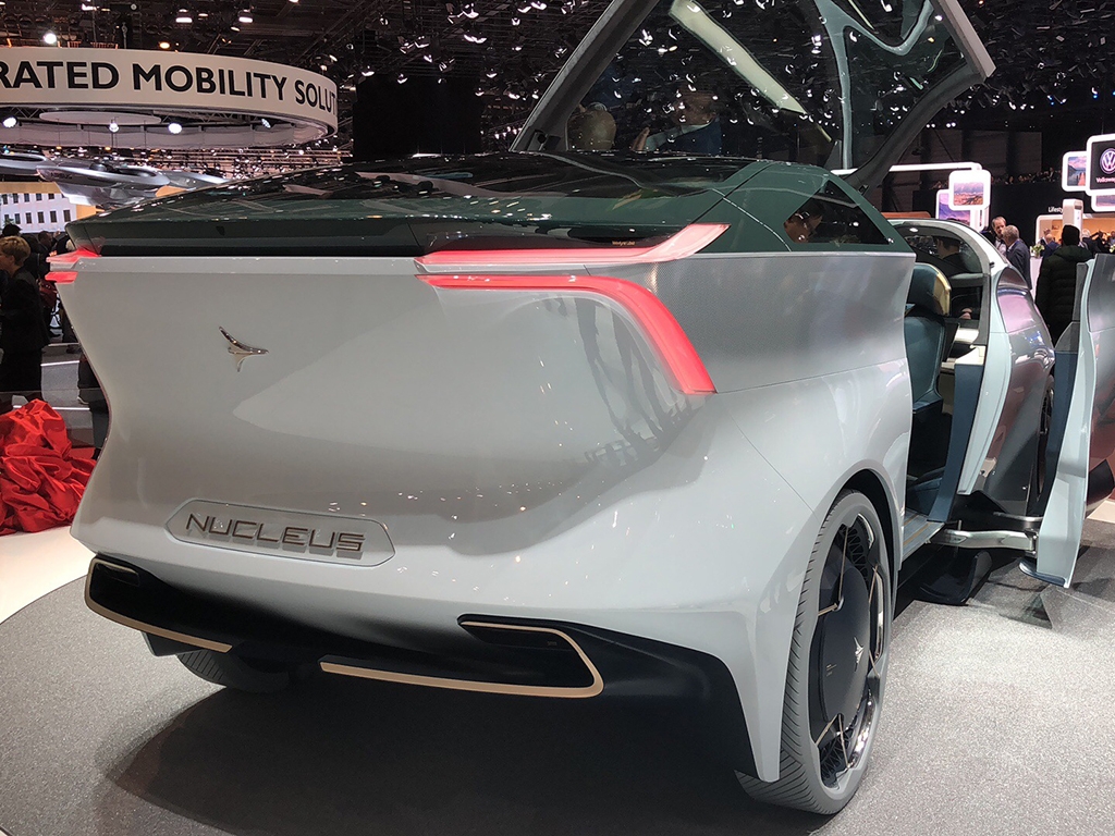 前瞻技術(shù)，五級(jí)自動(dòng)駕駛, Icona Nucleus概念車，2018日內(nèi)瓦車展