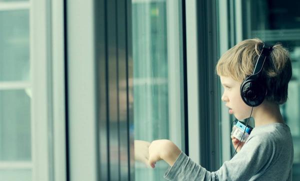 為什么要把孩子的健康交給機(jī)器人？