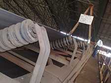 鄂鋼燒結廠使用不粘料托輥09.2